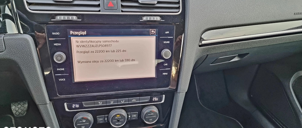 Volkswagen Golf cena 49999 przebieg: 200000, rok produkcji 2019 z Wieleń małe 407